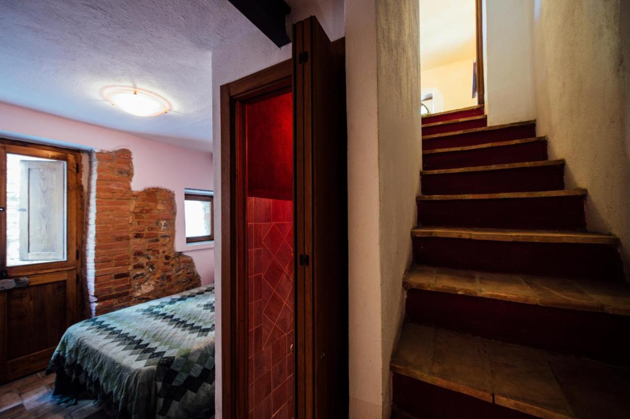 Agriturismo Il Noce Castiglione dʼOrcia Exterior foto