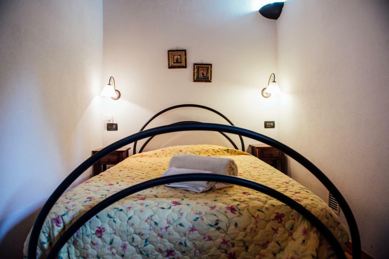 Agriturismo Il Noce Castiglione dʼOrcia Exterior foto